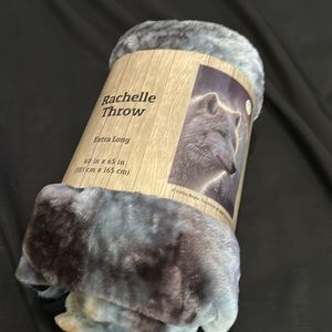 Rachelle Throw Wildlife-Wolves~Extra Long 40”x65”